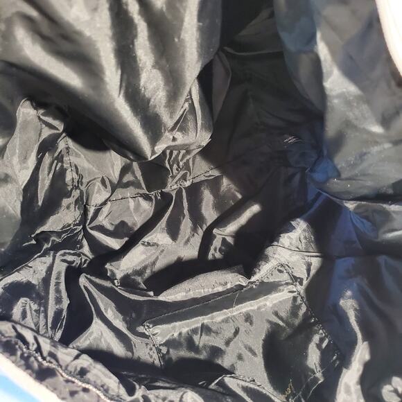 Victoria's Secret Athletic Sport Bag Weekender Overnigh Tote Bag Gray & Black - Picture 4 of 10